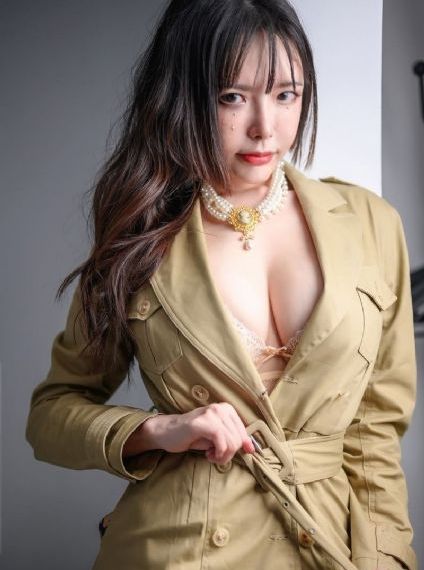 双腿撞击宫口灌满_在线电影免费观看