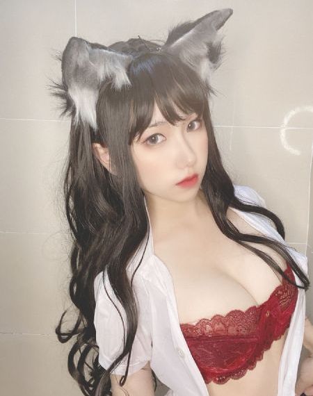 美女裙子里的内裤_在线观看电视剧