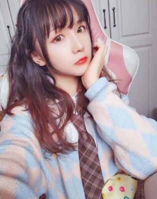 亚洲国产初高中_高清电影完整版