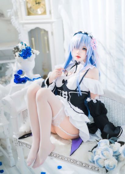 村长压在小雪身上耕耘视频_1080P影视在线观看