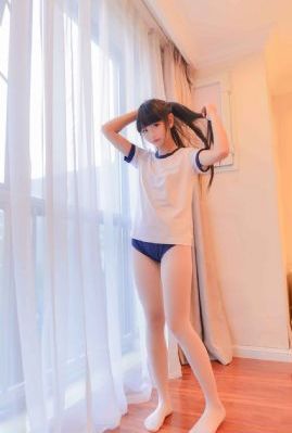 小兔子好大从衣服里跳出来_DVD国语在线观看