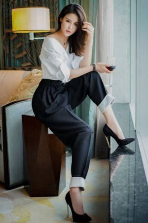 青草视频在线观看喷潮失禁小便_BD英语免费观看韩国