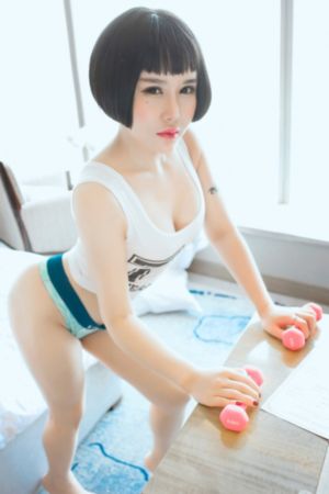 人妻午夜精品久久久久久久_高清免费HD高清完整电影