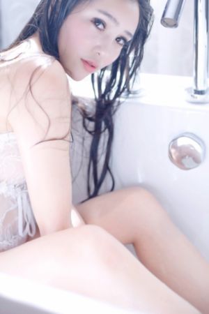 久久久免费高清视频_超清最新电影在线观看
