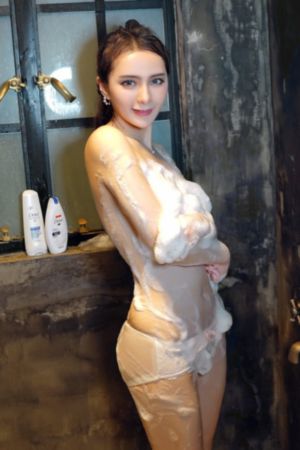 嫩草影院的特色_JVID性感写真