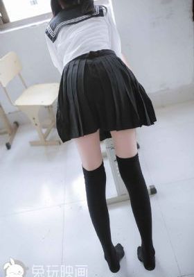 玉脚夹住榨精榨死小说_超清日韩电影在线