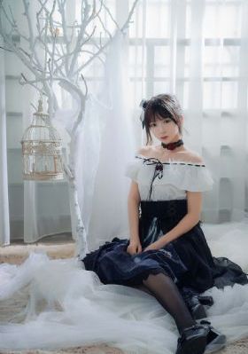 色色艹97婷婷_4K在线手机播放