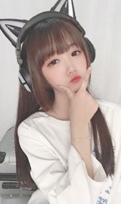 大黄网站女人被爽到呻吟的视频_1080免费在线观看